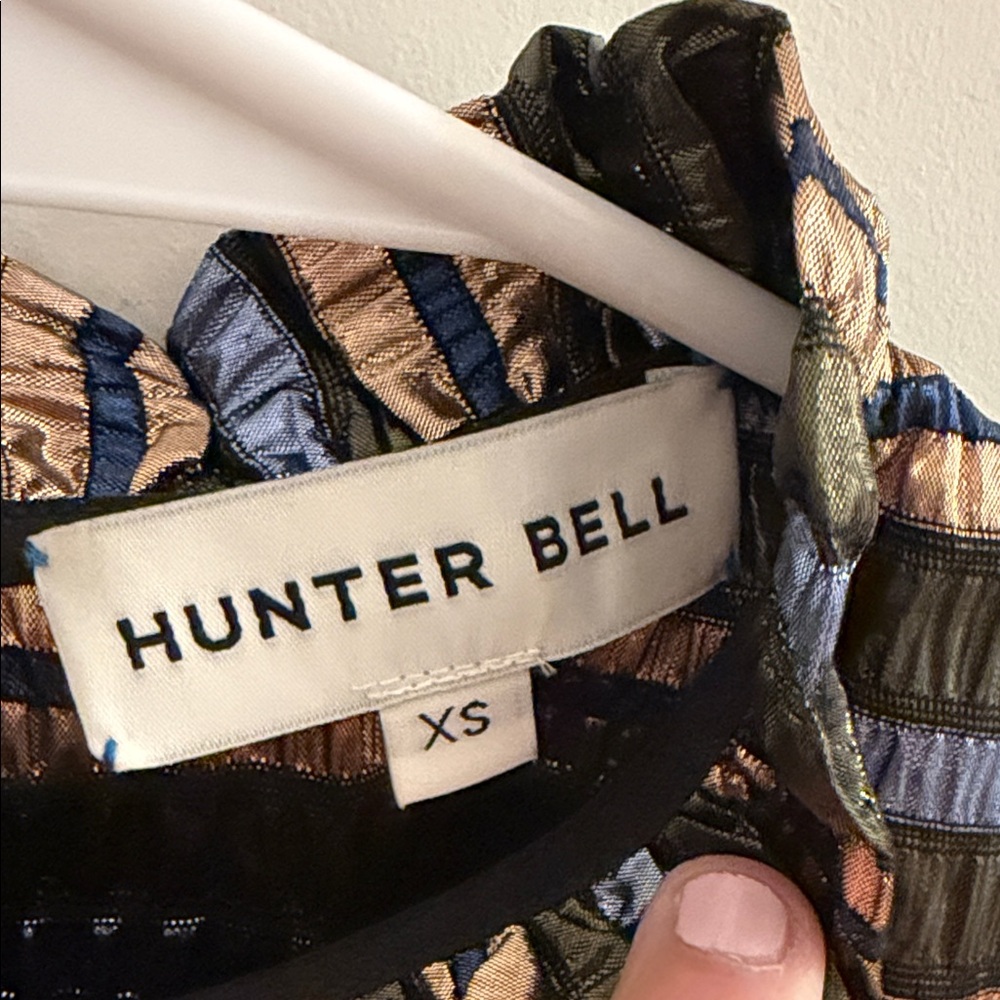 Hunter Bell top - Picture 2 of 2